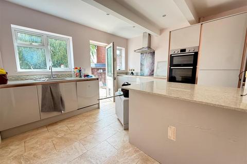 2 bedroom semi-detached house to rent, Overcombe, Templecombe
