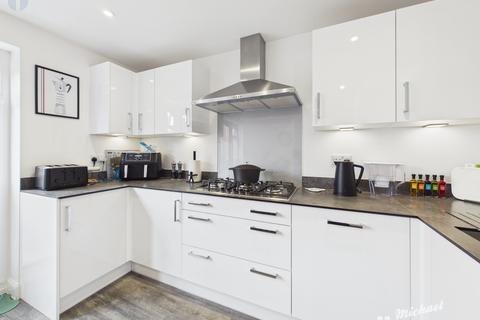 4 bedroom townhouse for sale, Armstrongs Fields, Kingsbrook, Aylesbury, Buckinghamshire