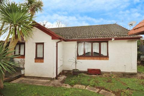 2 bedroom bungalow for sale, Bell Hill Road, St George, Bristol, BS5