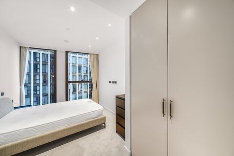 2 bedroom apartment to rent, Thames City, London SW8