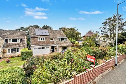 4 bedroom detached house for sale, Preston