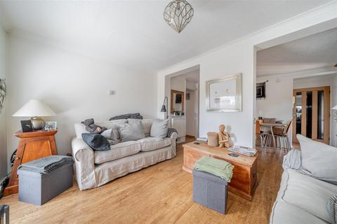 2 bedroom flat for sale, Old Vicarage Green, Keynsham, Bristol