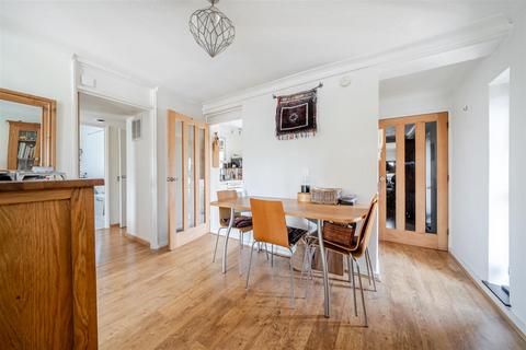 2 bedroom flat for sale, Old Vicarage Green, Keynsham, Bristol