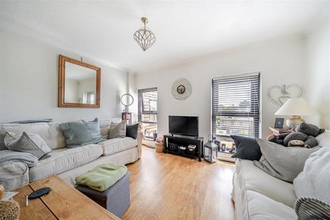 2 bedroom flat for sale, Old Vicarage Green, Keynsham, Bristol