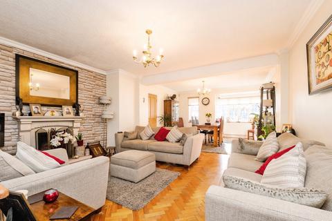 5 bedroom semi-detached house for sale, Linden Crescent, Woodford Green, IG8