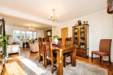 5 bedroom semi-detached house for sale, Linden Crescent, Woodford Green, IG8