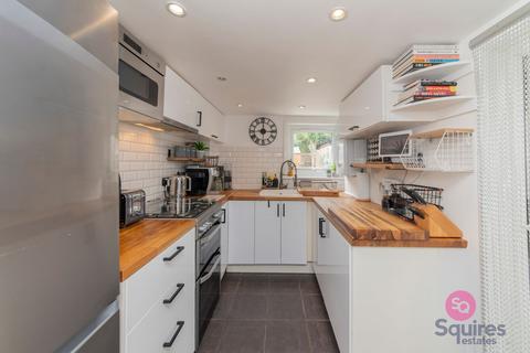 2 bedroom terraced house for sale, Long Lane, London, N3