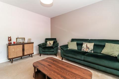 4 bedroom property for sale, Oakwood Road, Bricket Wood, AL2