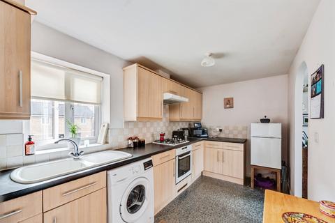 2 bedroom house for sale, Saltash Road, Swindon