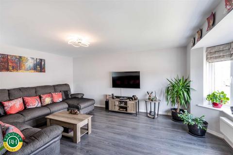 4 bedroom detached house for sale, West End Lane, New Rossington, Doncaster