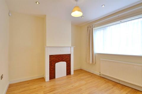 3 bedroom terraced house to rent, Dalton Square, Kingsdown, Bristol, Bristol, BS2