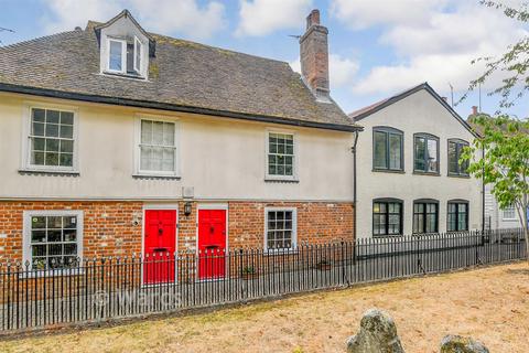 2 bedroom terraced house for sale, Churchyard, Ashford, Kent
