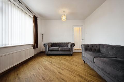 2 bedroom apartment for sale, Lovell Road, Bedford