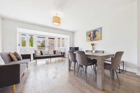 3 bedroom semi-detached house for sale, Blackamoor Lane, Maidenhead, Berkshire, SL6