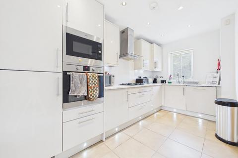 3 bedroom semi-detached house for sale, Blackamoor Lane, Maidenhead, Berkshire, SL6