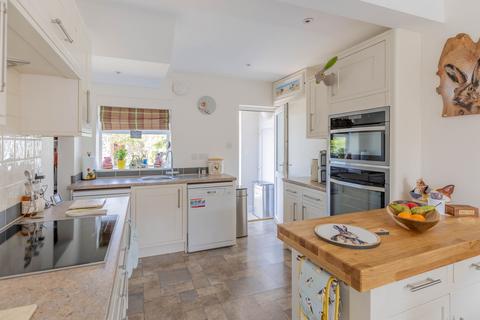 3 bedroom terraced house for sale, Greens Close, Hullavington, SN14