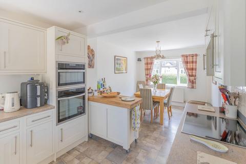 3 bedroom terraced house for sale, Greens Close, Hullavington, SN14