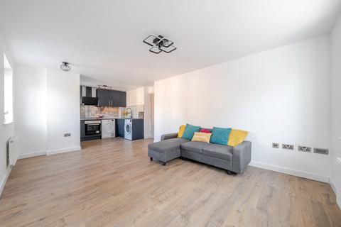 2 bedroom flat for sale, Craigbank Court, Hampshire PO14