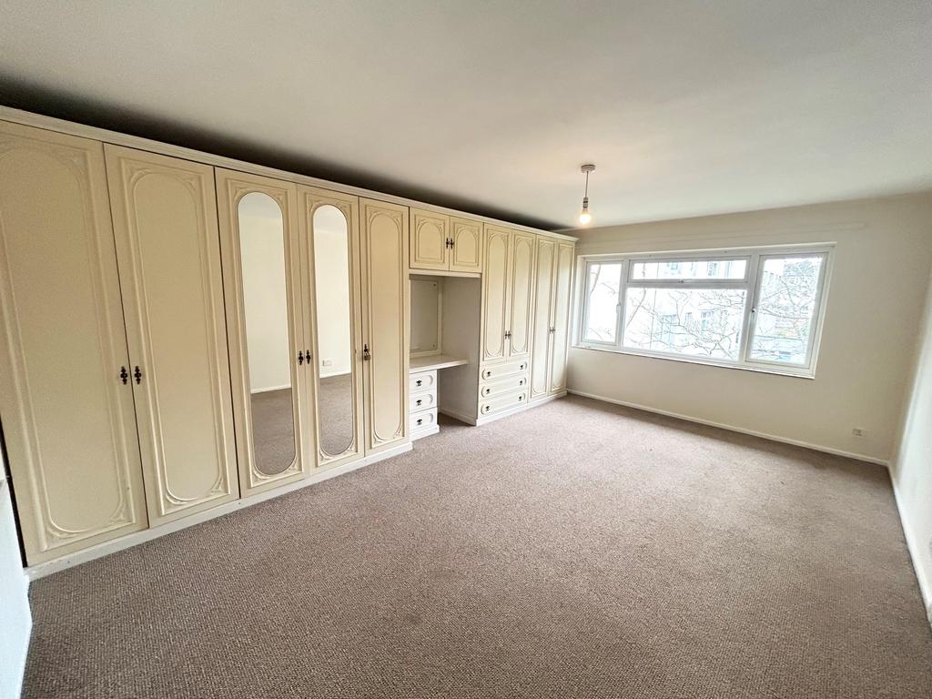 Apartment in Bournemouth - View 5