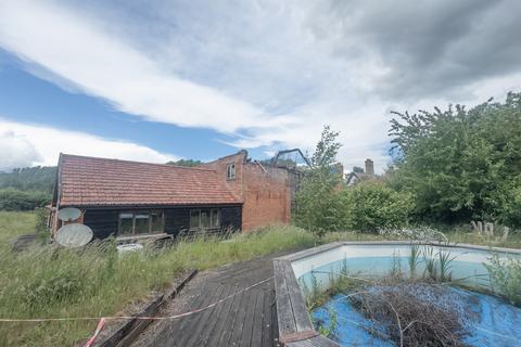 6 bedroom barn conversion for sale, Hollybush Barn, Thwaite Road, Ditchingham, Bungay, Norfolk NR35 2RX
