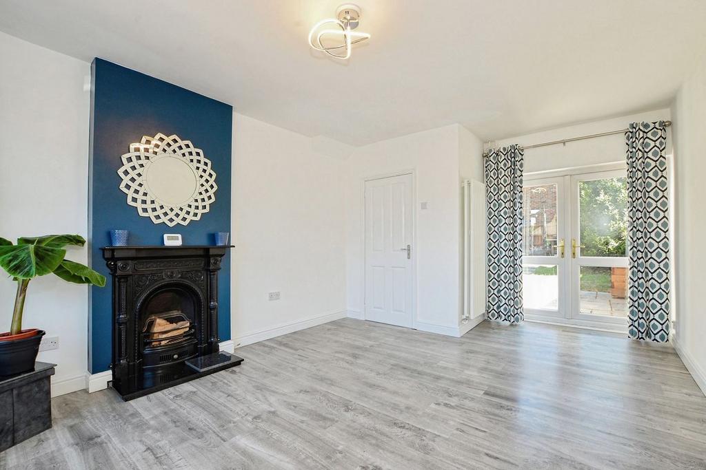 Living room, fireplace