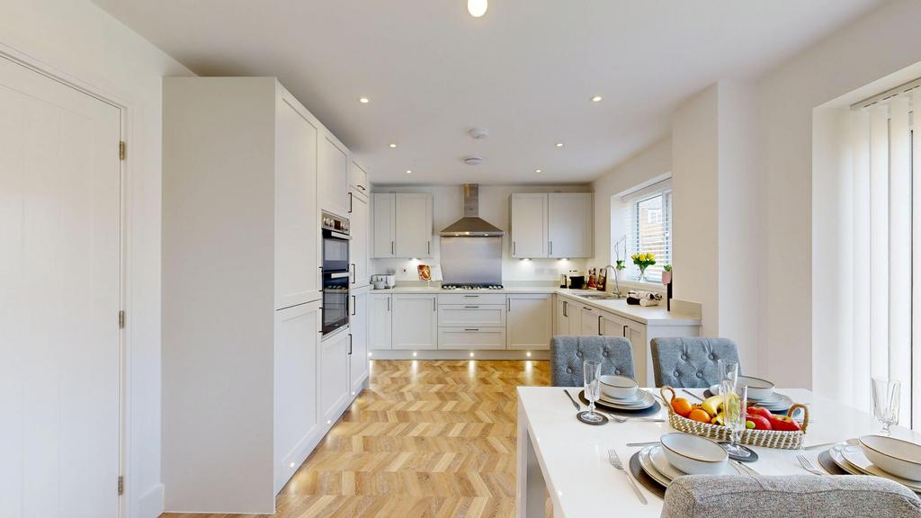 House in Chesterfield - View 4