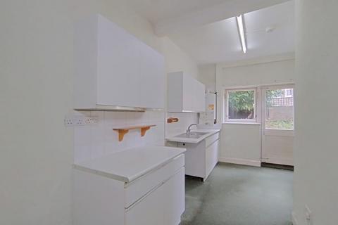 1 bedroom flat for sale, 11A Bolingbroke Road, Kensington, London, W14 0AJ