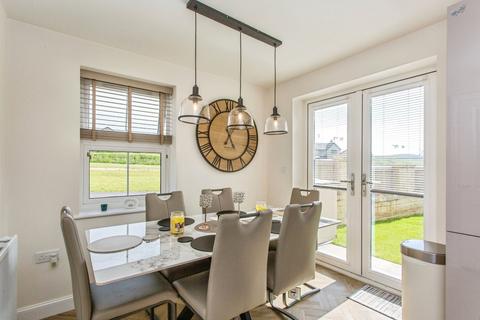 3 bedroom semi-detached house for sale, Redwing Road, Burnley, Lancashire, BB11