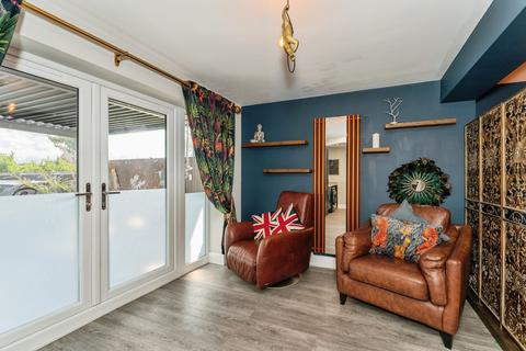 2 bedroom bungalow for sale, Beverley Drive, Prestatyn, LL19