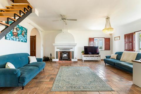 4 bedroom house, Courela das Colmeias, Santiago Maior