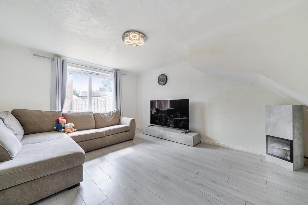 Living room, fireplace