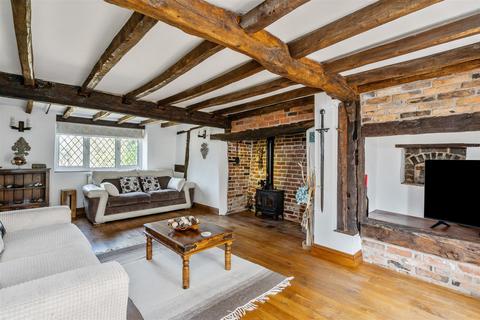 4 bedroom cottage for sale, Stratford Road, Hockley Heath, Solihull