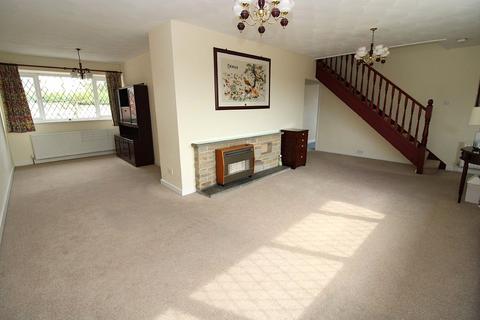 4 bedroom bungalow for sale, Pogmoor Road, Pogmoor, Barnsley