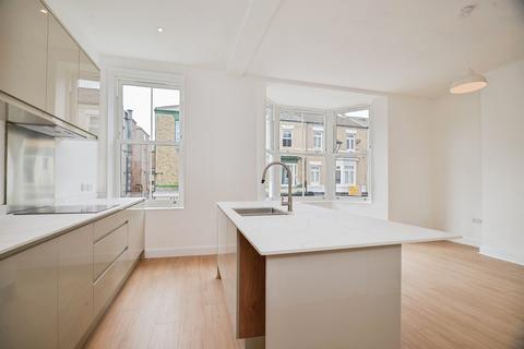 2 bedroom flat for sale, Amber Street, Saltburn-By-The-Sea