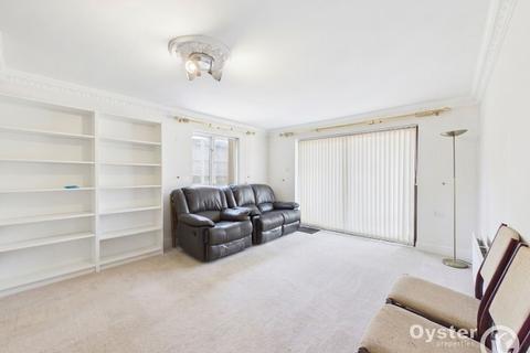 2 bedroom flat for sale, Uxbridge Road, Cygnet House Uxbridge Road, HA7