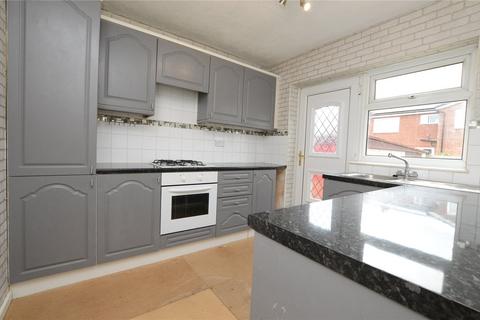 3 bedroom semi-detached house for sale, Parkways Avenue, Oulton, Leeds, West Yorkshire