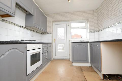 3 bedroom semi-detached house for sale, Parkways Avenue, Oulton, Leeds, West Yorkshire