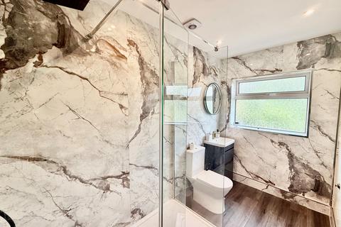 3 bedroom house to rent, Lilac Crescent, Nottingham, NG9