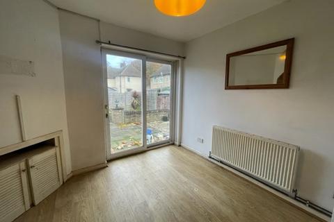 3 bedroom semi-detached house to rent, Wragby Road, Lincoln, LN2