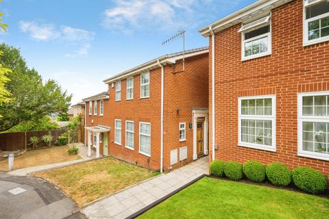 Pickwick Place, Harrow