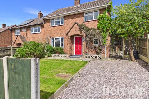 3 bedroom semi-detached house to rent, Hill Road, Telford TF3