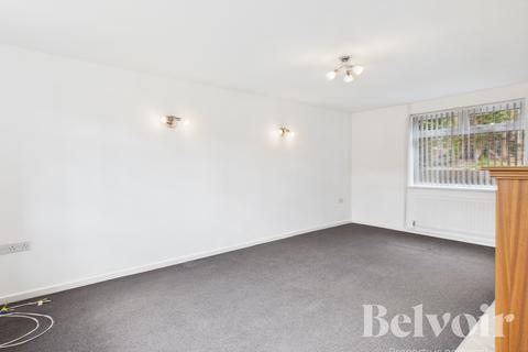 3 bedroom flat to rent, Hill Road, Telford TF3
