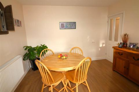 3 bedroom semi-detached house for sale, Hawthorn Rise, Haverfordwest