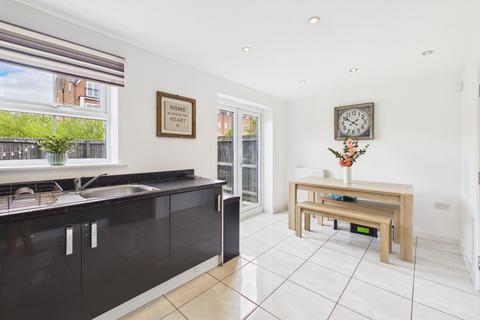3 bedroom end of terrace house for sale, Rose Creek Gardens, Great Sankey, WA5