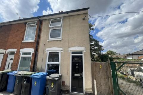 2 bedroom terraced house to rent, Sirdar Road, Ipswich IP1