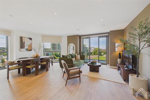 2 bedroom apartment to rent, Daimler House, 330 Ealing Road, Wembley HA0 4GS