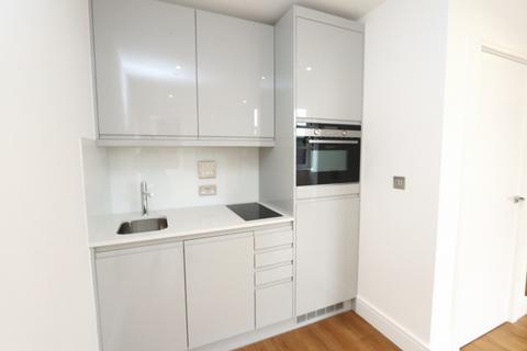 1 bedroom apartment to rent, London Road, Romford, RM7