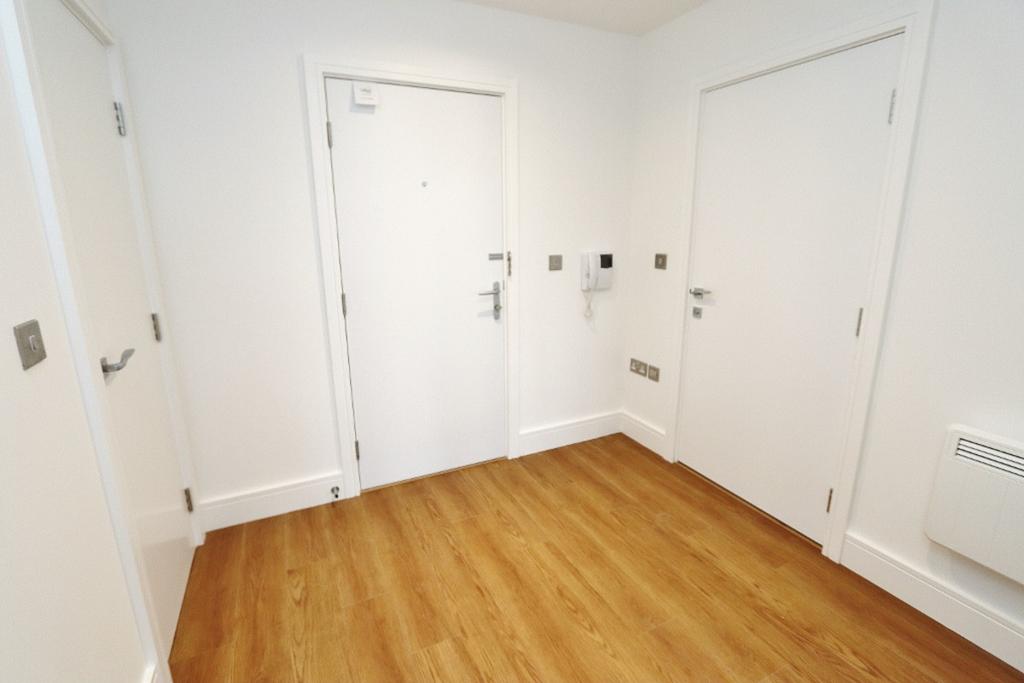 Apartment in Essex - More