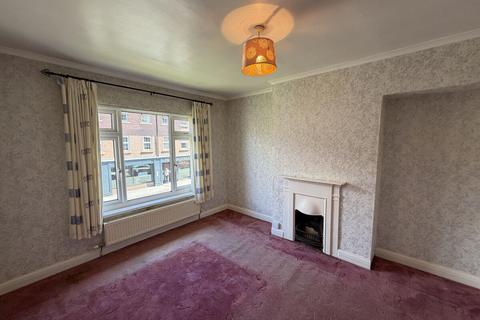 4 bedroom end of terrace house for sale, Dean Street, Bangor, Gwynedd, LL57
