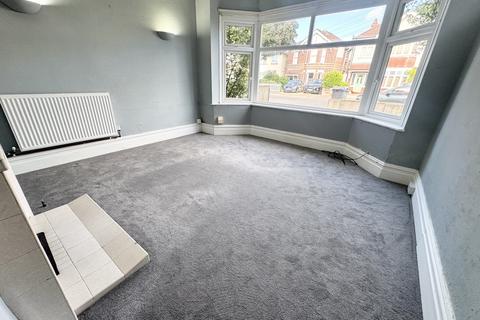 1 bedroom flat to rent, Edgehill Road, BOURNEMOUTH